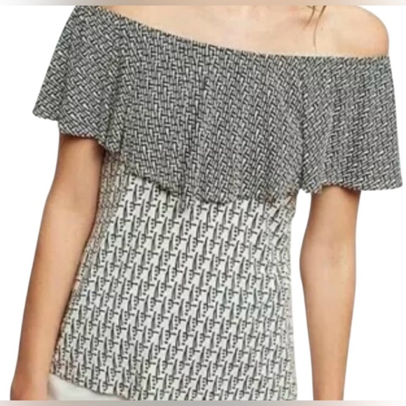 Anthropologie Postmark Women's Abstract Off Shoulder Ruffle Top Blouse Sz M - Picture 1 of 7
